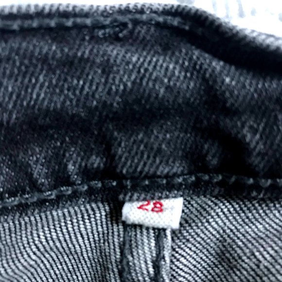 Levi's Premium Black Wedgie Icon Straight Leg Jean - Picture 5 of 6